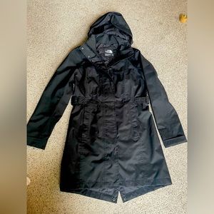 The North Face raincoat XS